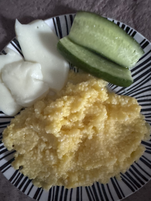 Каша кукурузная с мацарелла